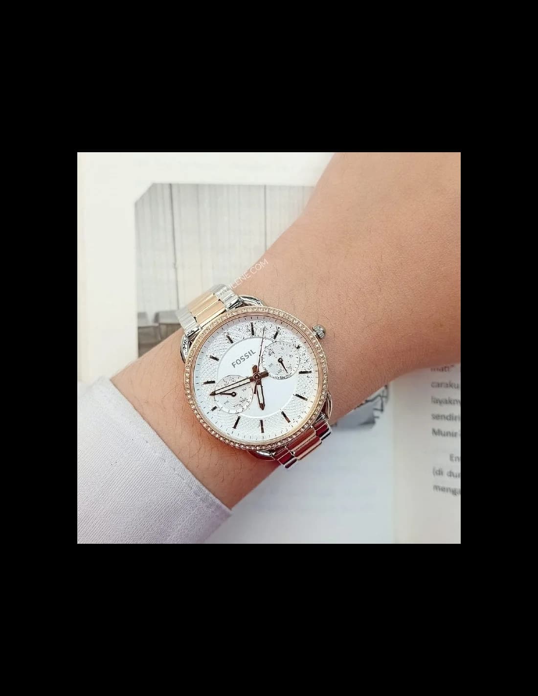 Fossil ES4396 Tailor Two-Tone Stainless Steel Rose Gold and Silver Watch vue 4