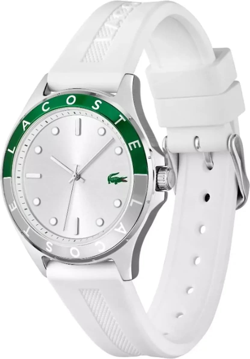 Gros plan sur le cadran argent de la Lacoste 2001265
