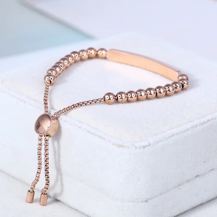 Gros plan sur le cadran de la Michael Kors MKJ5591791