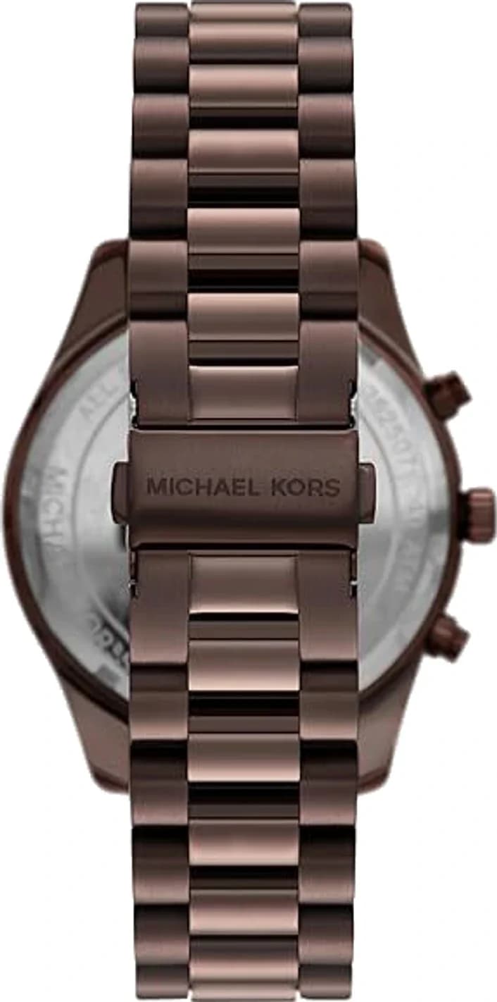 Gros plan sur le cadran marron de la Michael Kors MK9224