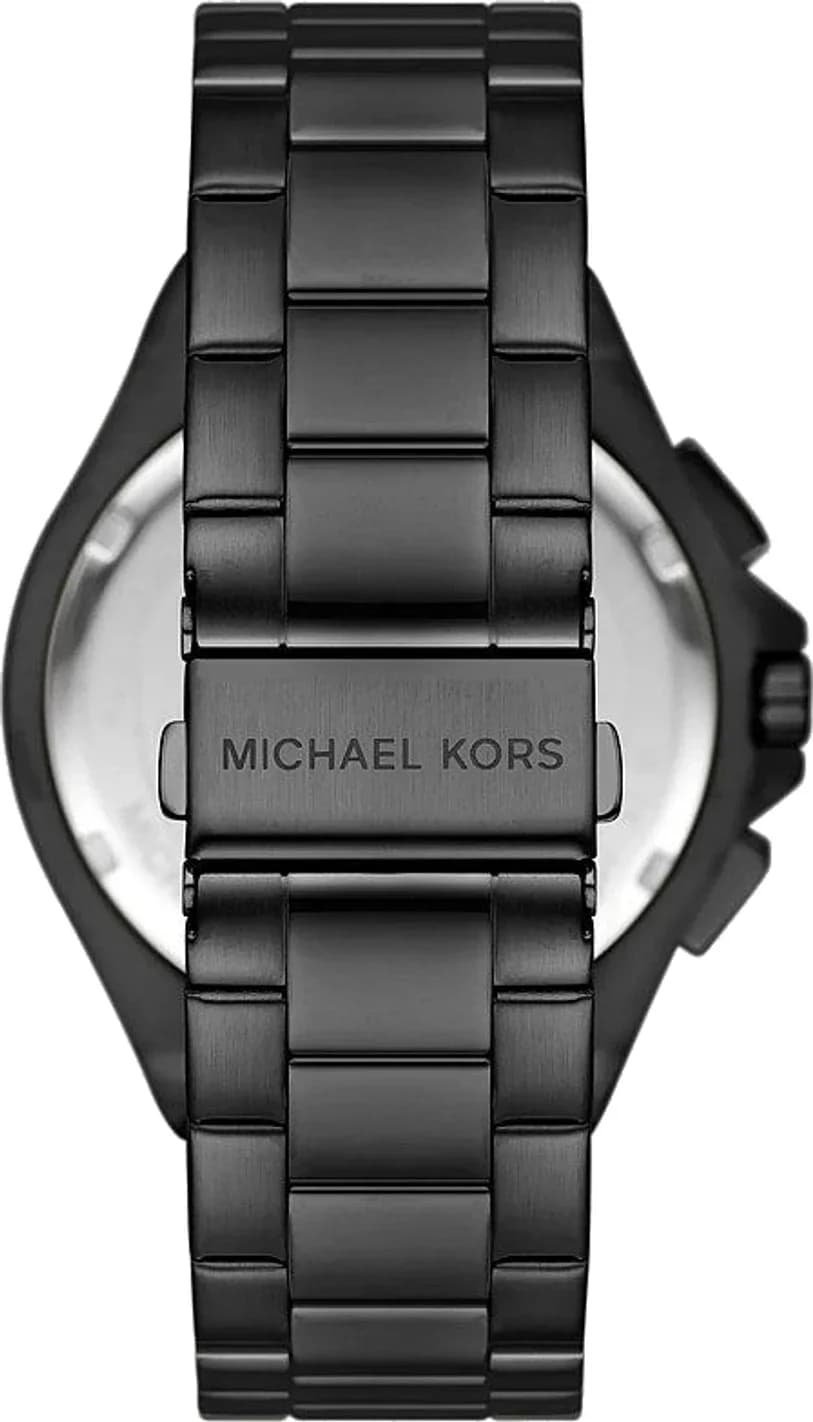 Gros plan sur le cadran noir de la Michael Kors MKO1234