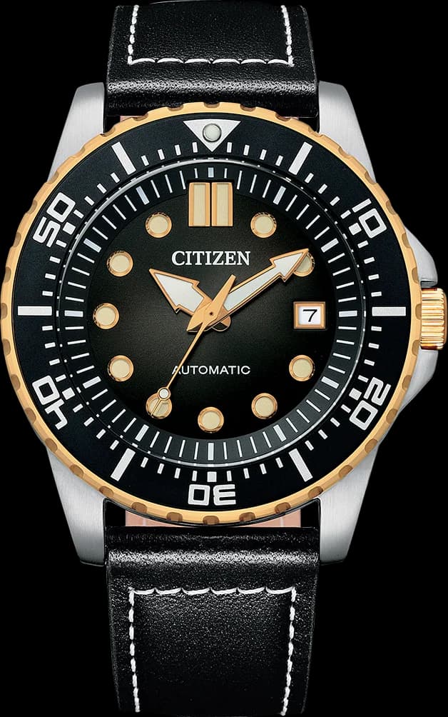 Citizen NJ0176-10E montre homme, au cadran noir et bracelet cuir sportif