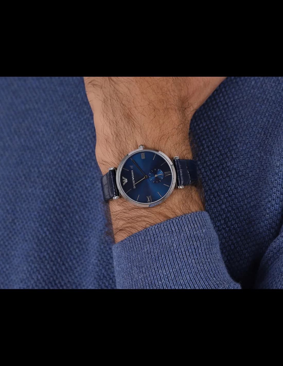 Emporio Armani AR11300 Blue Dial and Navy Leather Men's Watch vue 5
