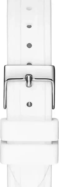 Gros plan sur le cadran argent de la Guess GW0032L1