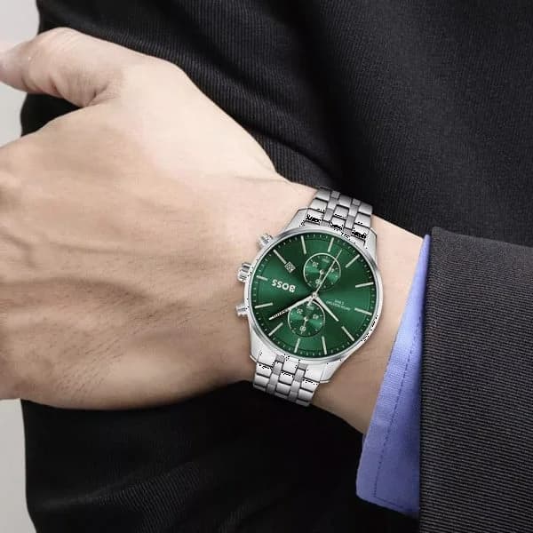 Hugo Boss Associate 1513975 Chronograph Green Dial Men's Watch vue 4