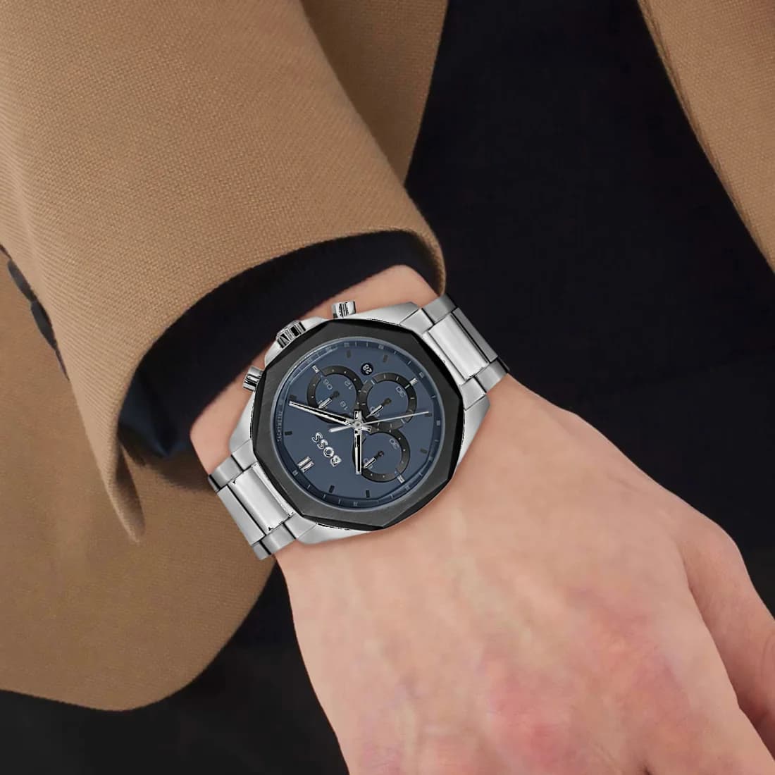 Hugo Boss Cloud 1514015 Blue Dial Stainless Steel Bracelet Men's Watch vue 5