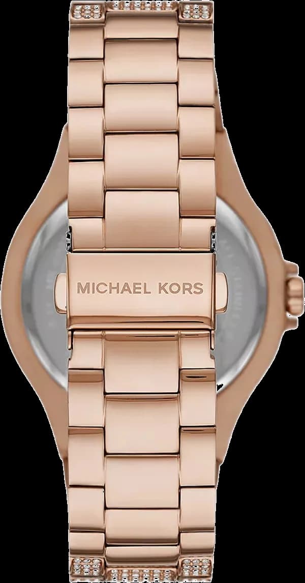 Gros plan sur le cadran or rose de la Michael Kors MK6992