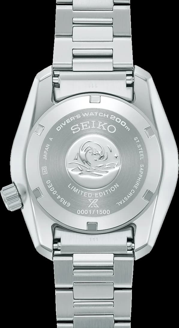 Gros plan sur le cadran argent de la Seiko SPB439J1