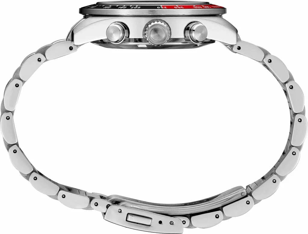 Gros plan sur le cadran noir de la Seiko SSC915P1