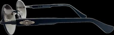 Gros plan sur le cadran de la Chrome Hearts 109844