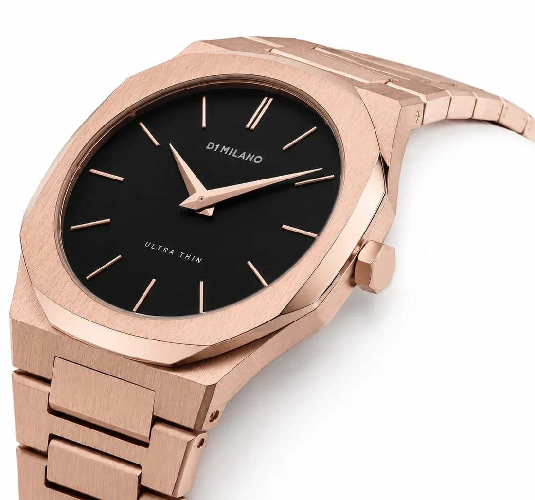 D1 Milano UTBJ08 vue de côté, bracelet acier