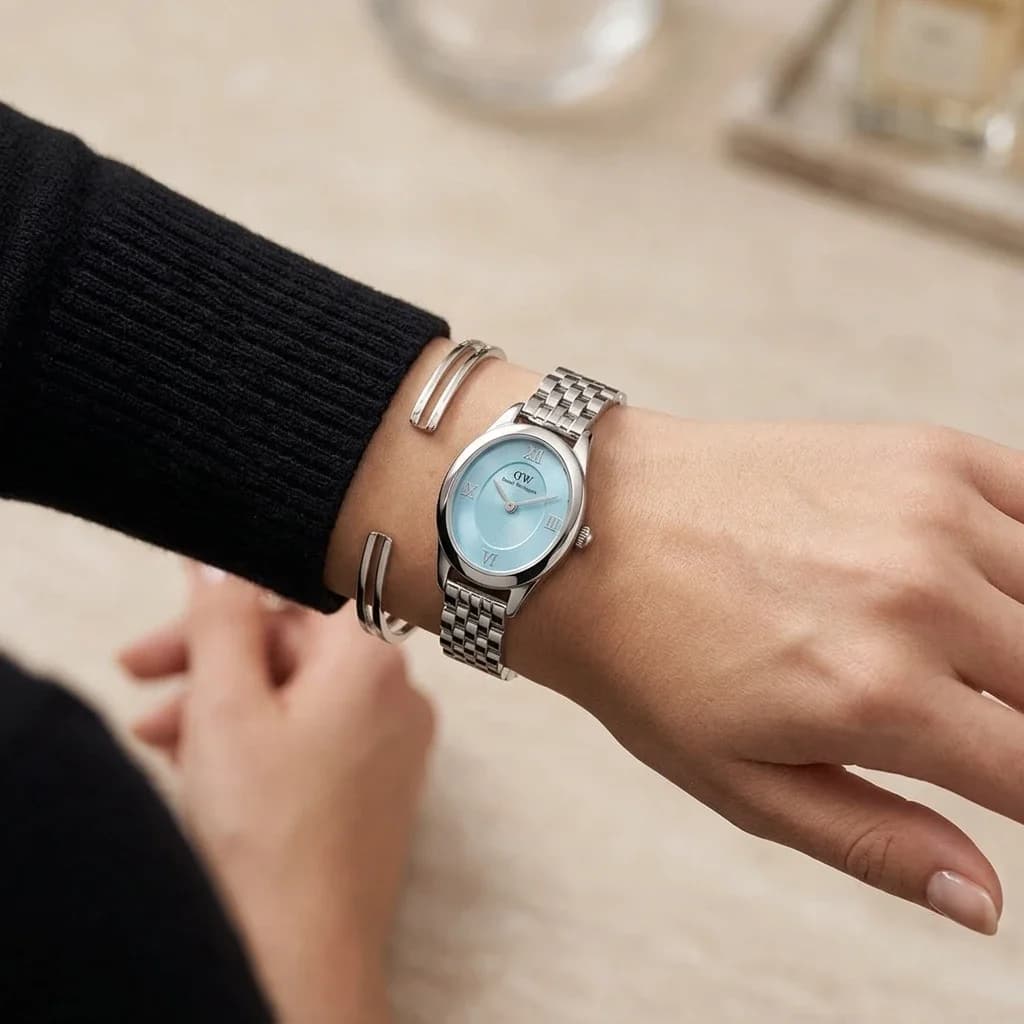Daniel Wellington DW00100809 côté fond de boîtier argent