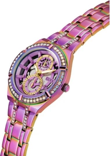 Gros plan sur le cadran multicolore de la Guess GW0604L4