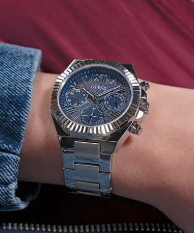 Guess GW0769L1 Silver Stainless Steel Women's Watch with Blue Denim Effect Dial vue 6