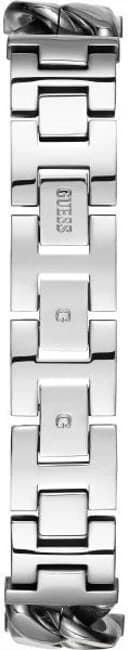 Gros plan sur le cadran blanc de la Guess W1030L1
