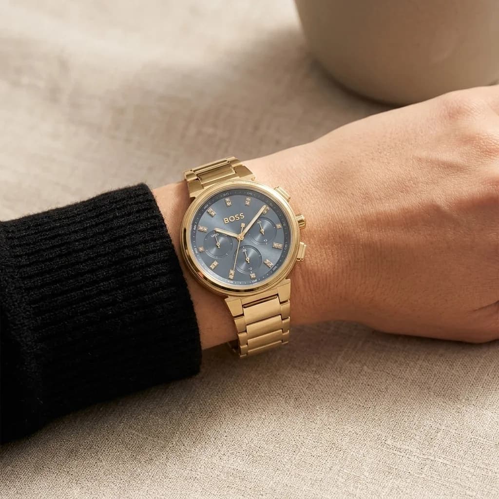 Montre femme Hugo Boss One 1502677 cadran bleu incrusté de cristaux bracelet acier doré vue 5