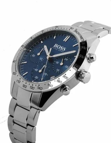 Gros plan sur le cadran bleu de la Hugo Boss 1513582