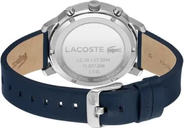 Gros plan sur le cadran bleu de la Lacoste 2011176