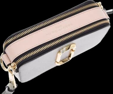Gros plan sur le cadran de la Marc Jacobs M0014146-088