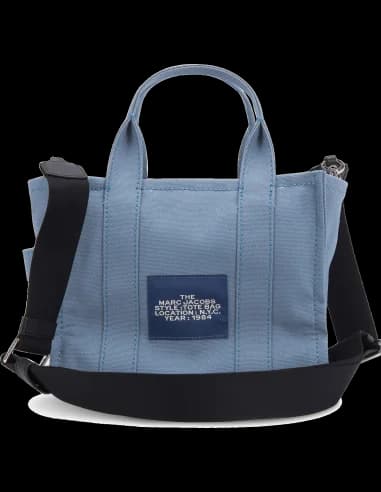 Gros plan sur le cadran de la Marc Jacobs M0016493-481