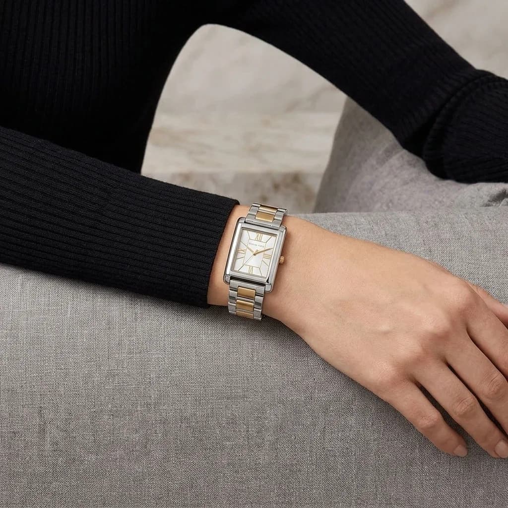 Michael Kors Essex MK4967 women's two-tone watch, maillons acier strap vue 4