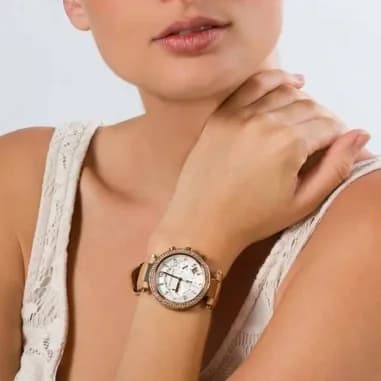 Montre Femme Michael Kors Parker MK5633 bracelet cuir beige vue 5