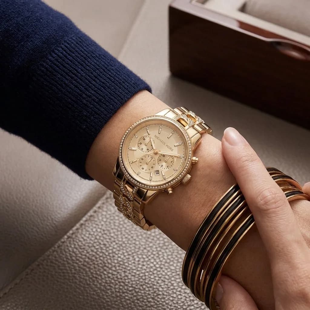 Montre femme Michael Kors Ritz MK6937 Chronographe acier doré vue 6
