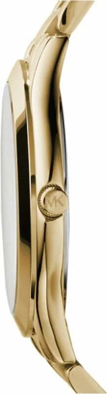Gros plan sur le cadran or de la Michael Kors MK3179
