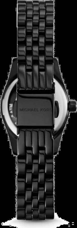 Gros plan sur le cadran noir de la Michael Kors MK3299