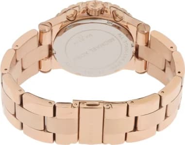 Gros plan sur le cadran or rose de la Michael Kors MK5314