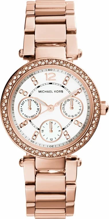 Gros plan sur le cadran blanc de la Michael Kors MK5616