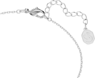 Gros plan sur le cadran de la Swarovski 5645375