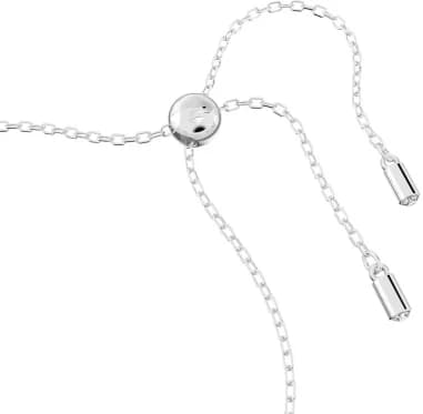 Gros plan sur le cadran de la Swarovski 5636499