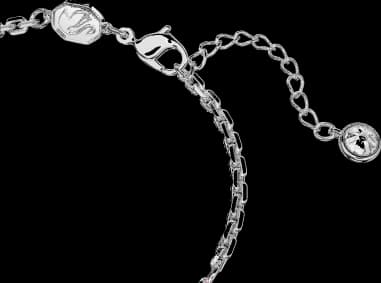 Gros plan sur le cadran de la Swarovski 5650188