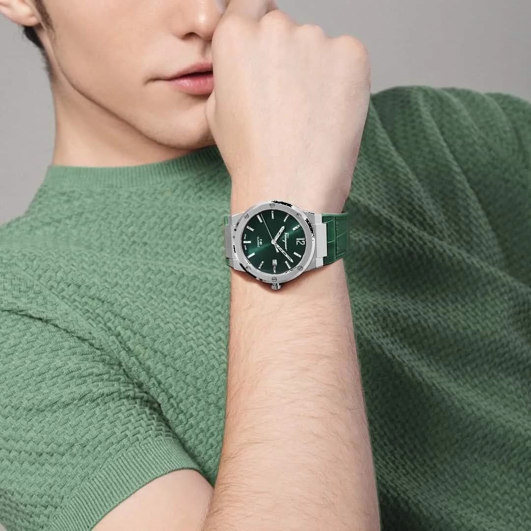 Montre Salvatore Ferragamo SFDT00119 homme détail cadran vert