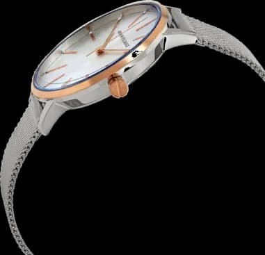 Gros plan sur le cadran argent de la Armani Exchange AX5537
