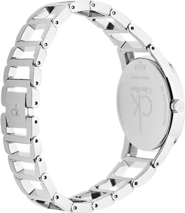 Montre Calvin Klein K3G23126 femme détail cadran argent