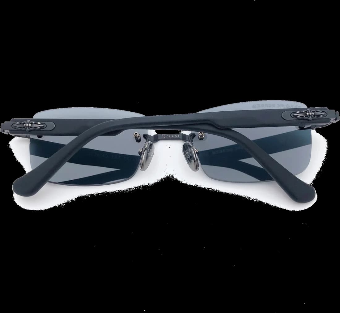 Gros plan sur le cadran de la Chrome Hearts 111389