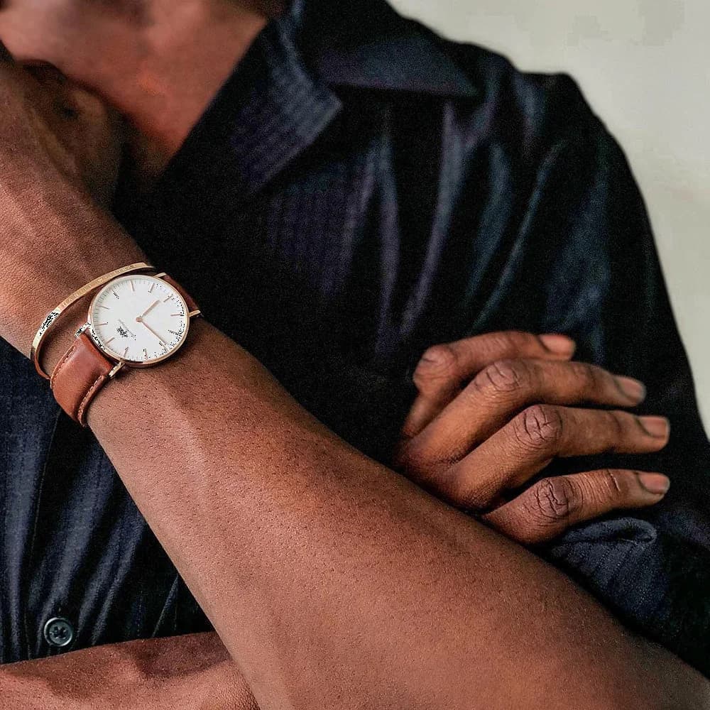 Daniel Wellington Classic St Mawes DW00100006 — montre homme cuir marron — cadran blanc 40 mm vue 6