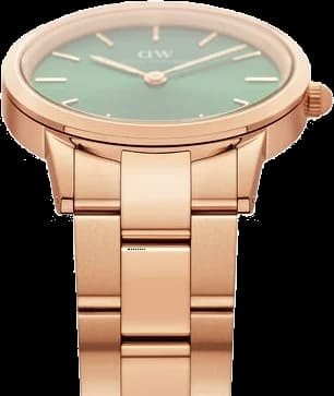 Gros plan sur le cadran vert de la Daniel Wellington DW00100420