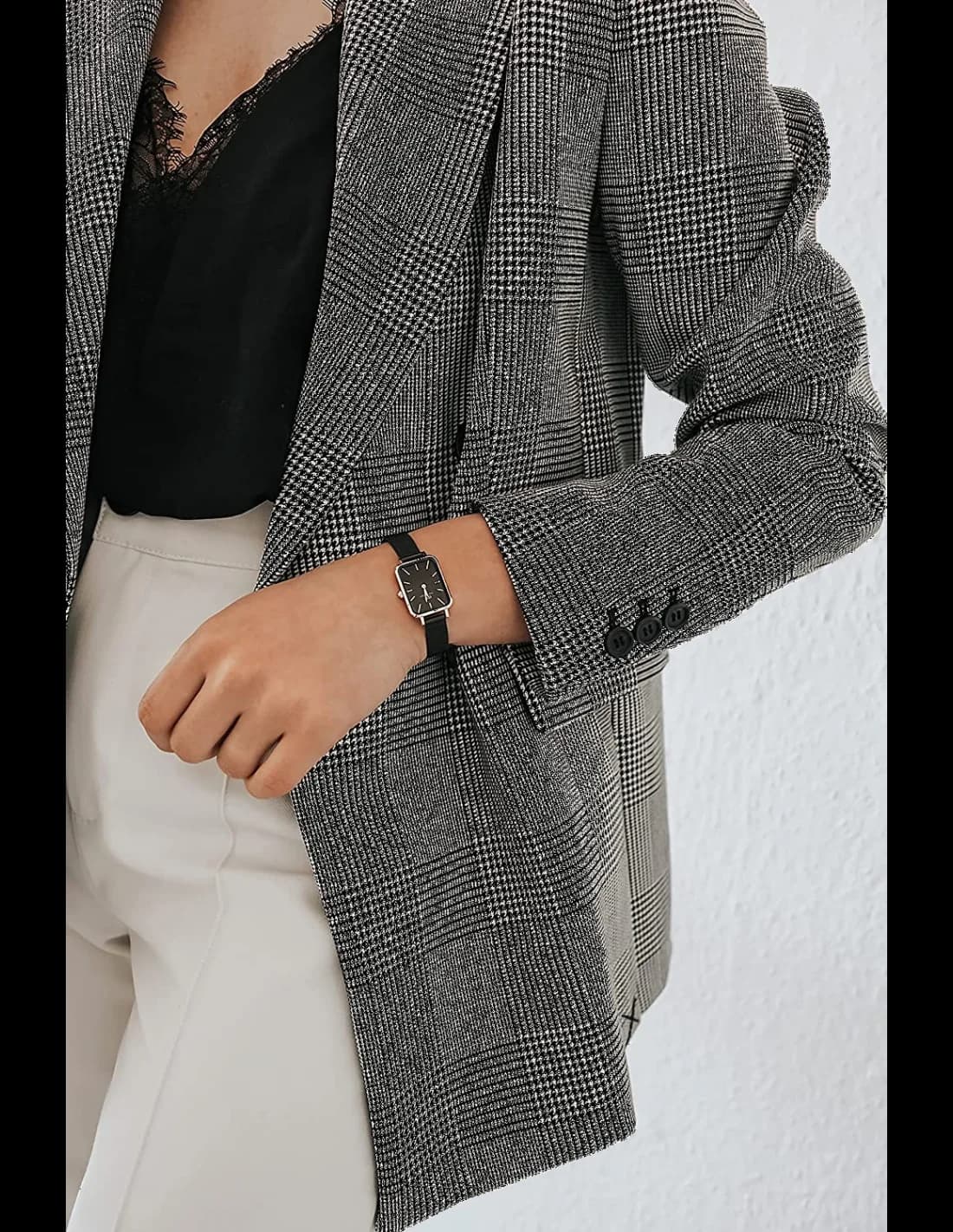 Montre Daniel Wellington DW00100433 Quadro Rectangulaire maille milanaise Noire vue 4