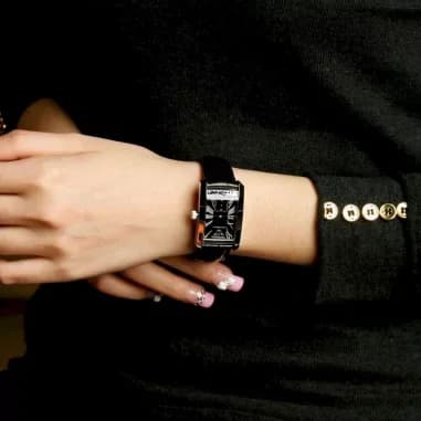 Emporio Armani AR0144 Rectangular Case and Black Leather Strap Watch vue 3
