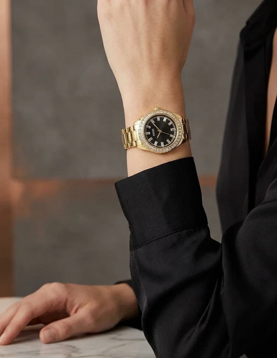 Guess Sparkler GW0111L2 Gold Steel Black Dial Crystal Women's Watch vue 5