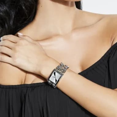 Montre Guess W1117L1 femme détail bracelet acier