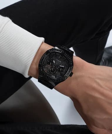 Montre Guess GW0576G3 homme détail bracelet acier