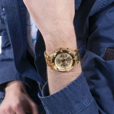 Montre Guess GW0260G4 homme détail bracelet acier