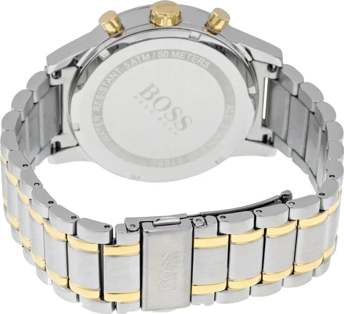 Gros plan sur le cadran blanc de la Hugo Boss 1513236