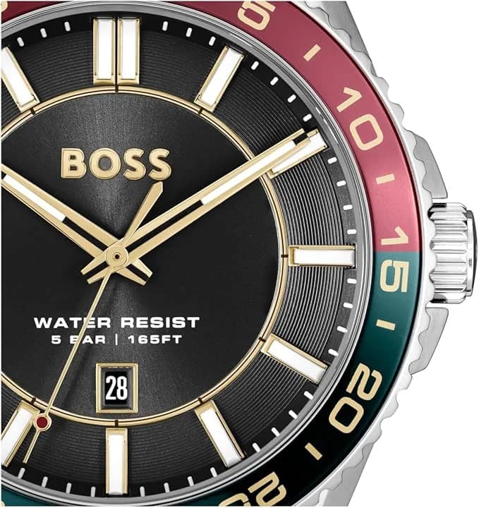 Gros plan sur le cadran noir de la Hugo Boss 1514210