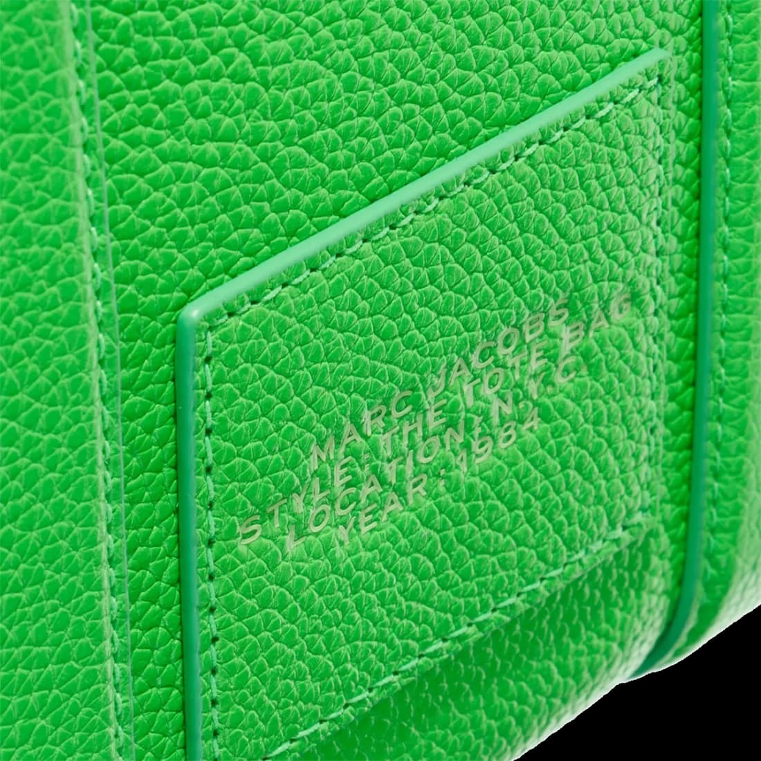 Marc Jacobs 109858-GREEN côté fond de boîtier