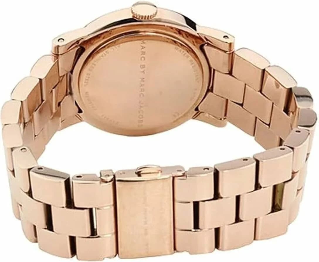 Montre Marc Jacobs MBM3142 en Acier Or Rose avec Lunette Gravée vue 4